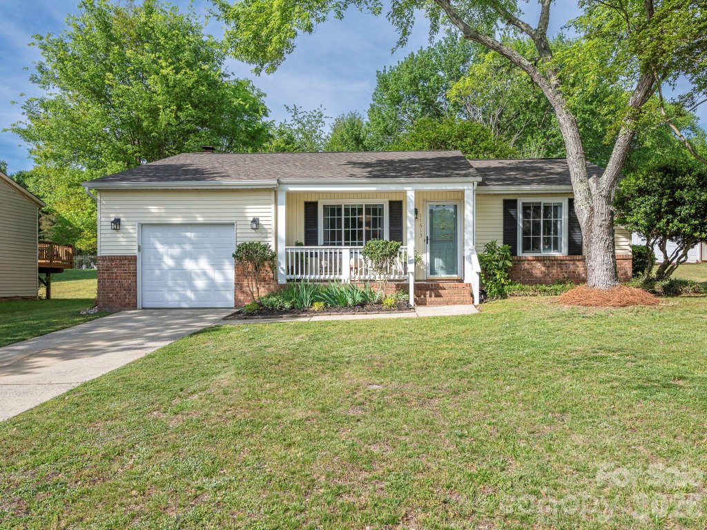 11613 Five Cedars Road