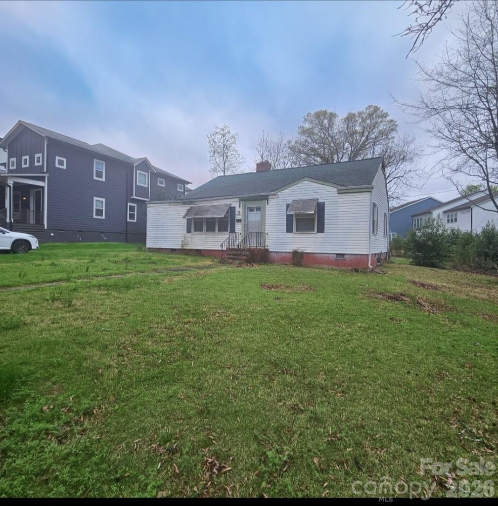 Plaza Hills, Charlotte community