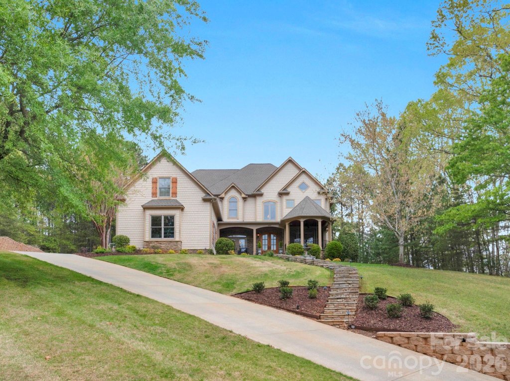 4017 Beechwood Spring Lane