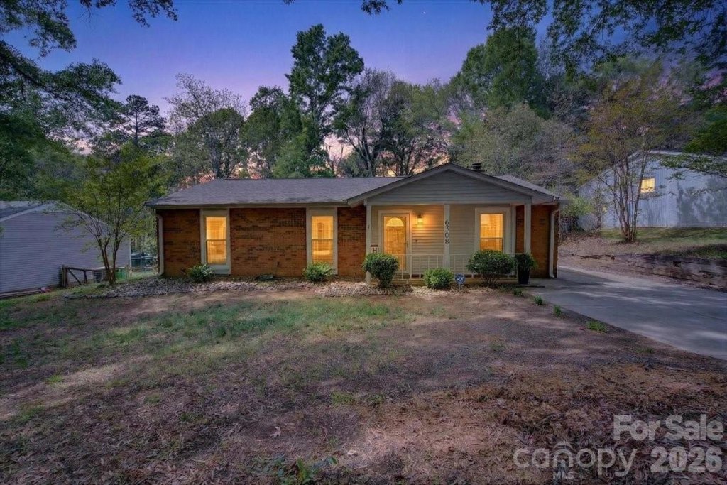 6308 Pineburr Road
