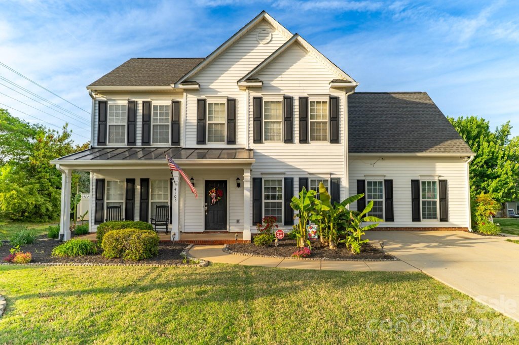 4105 Autumn Cove Drive