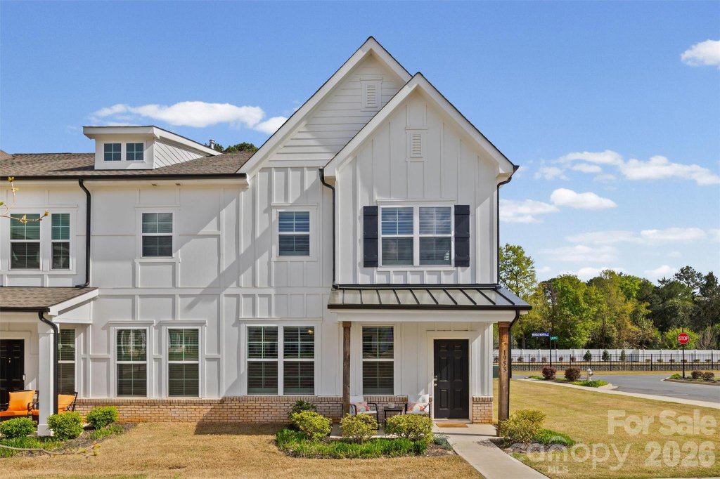 Auden, Rock Hill community