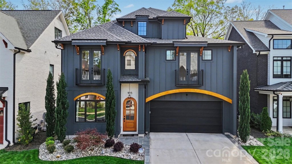 915 Laurel Creek Lane