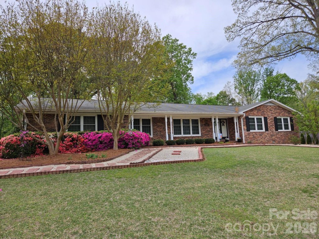 Monterey Hills, Rock Hill community