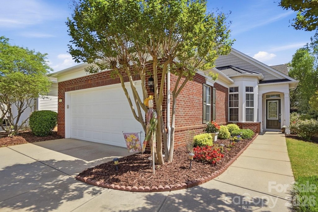 5123 Grandview Drive