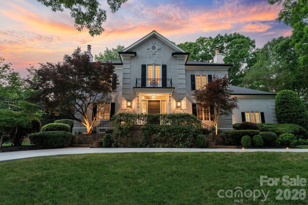 Quail Hollow, Charlotte community