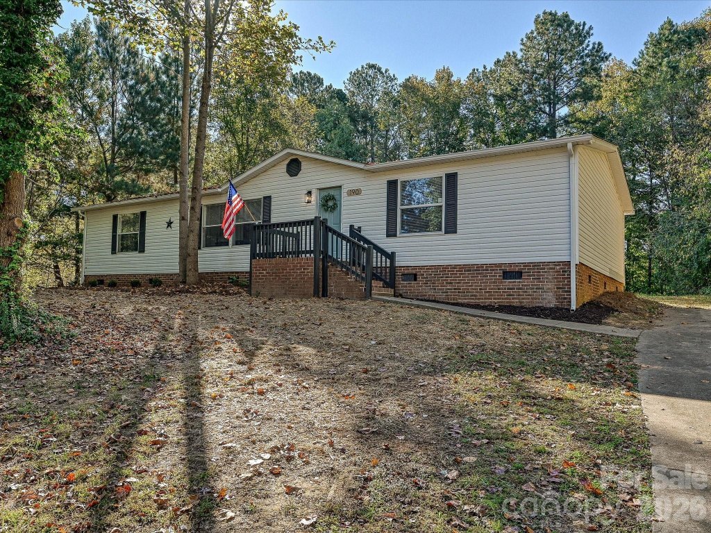 190 Ridge Creek Drive