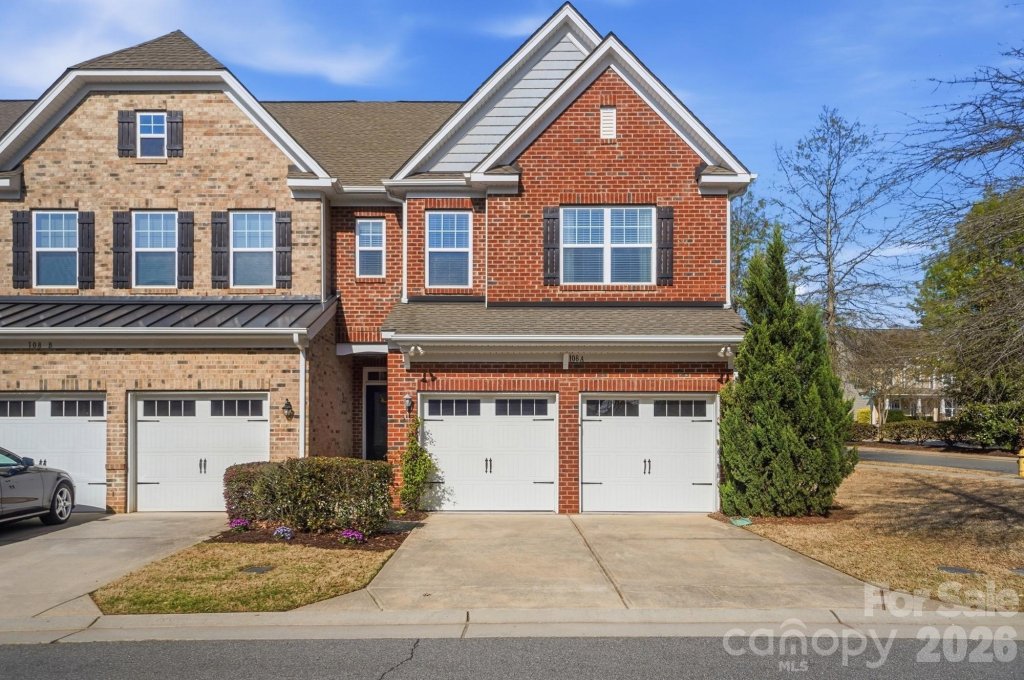 108 Dellbrook Street