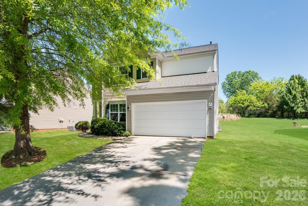 Applegate, Charlotte community