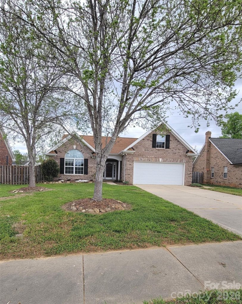 3327 Flagler Circle