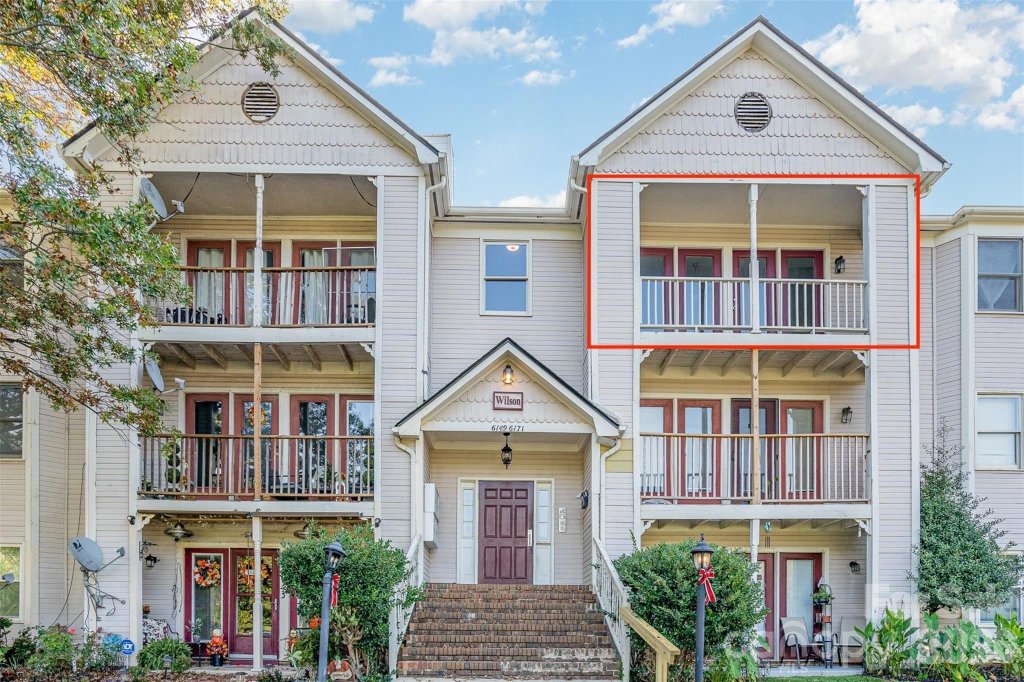 6165 Meadow Rose Lane