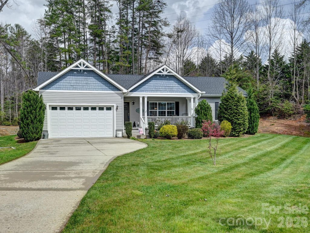 Sunset Ridge, Etowah community