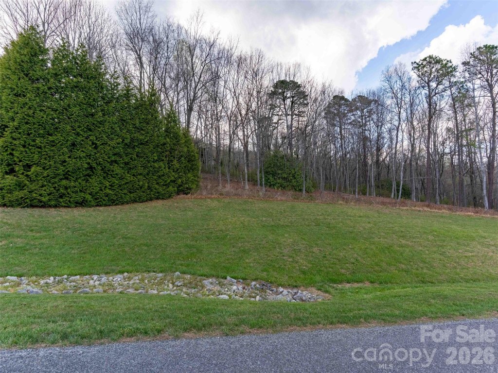 340 Grand Oaks Drive