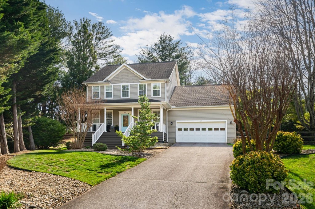 305 Woodview Court