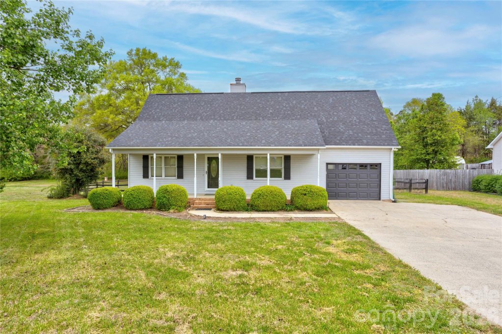 Vickers Plantation, Albemarle community