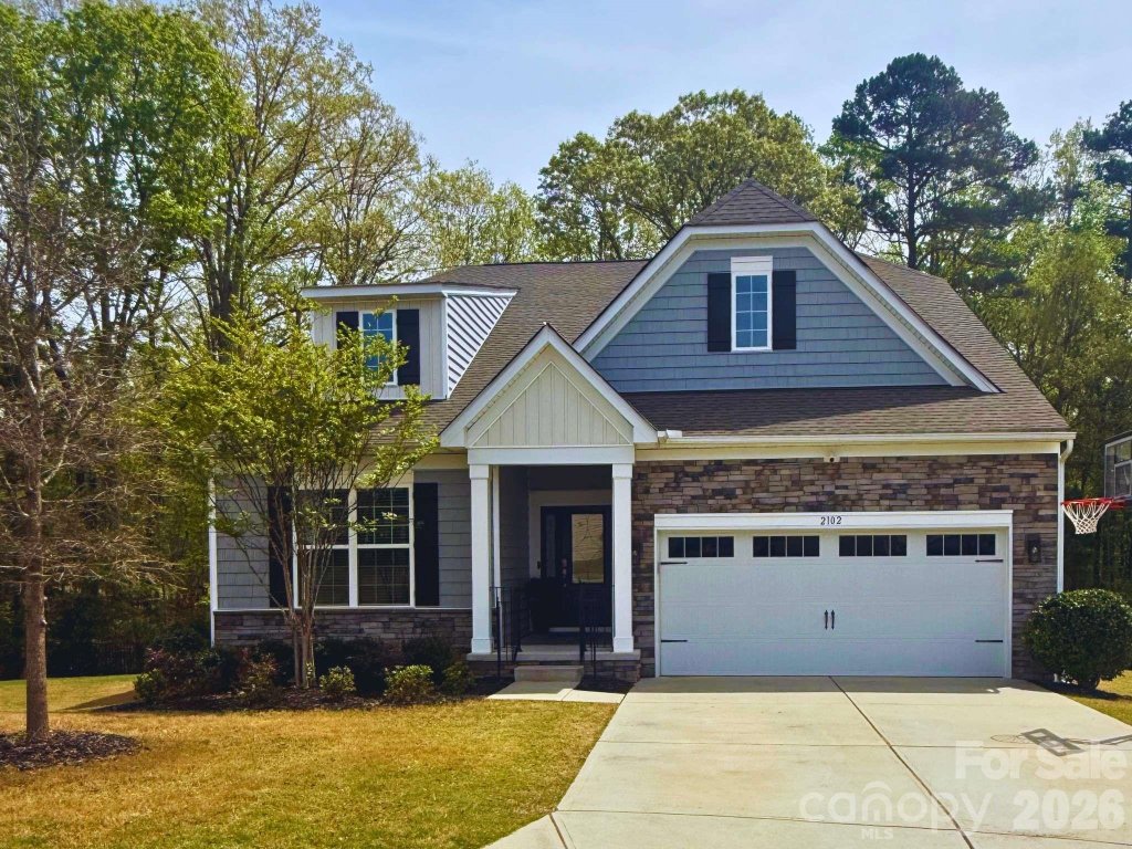 Cortona, Waxhaw community