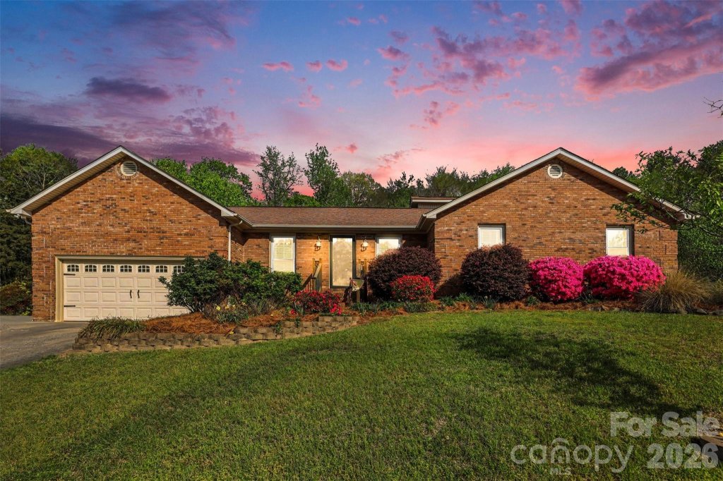 Mountainbrook, Concord community