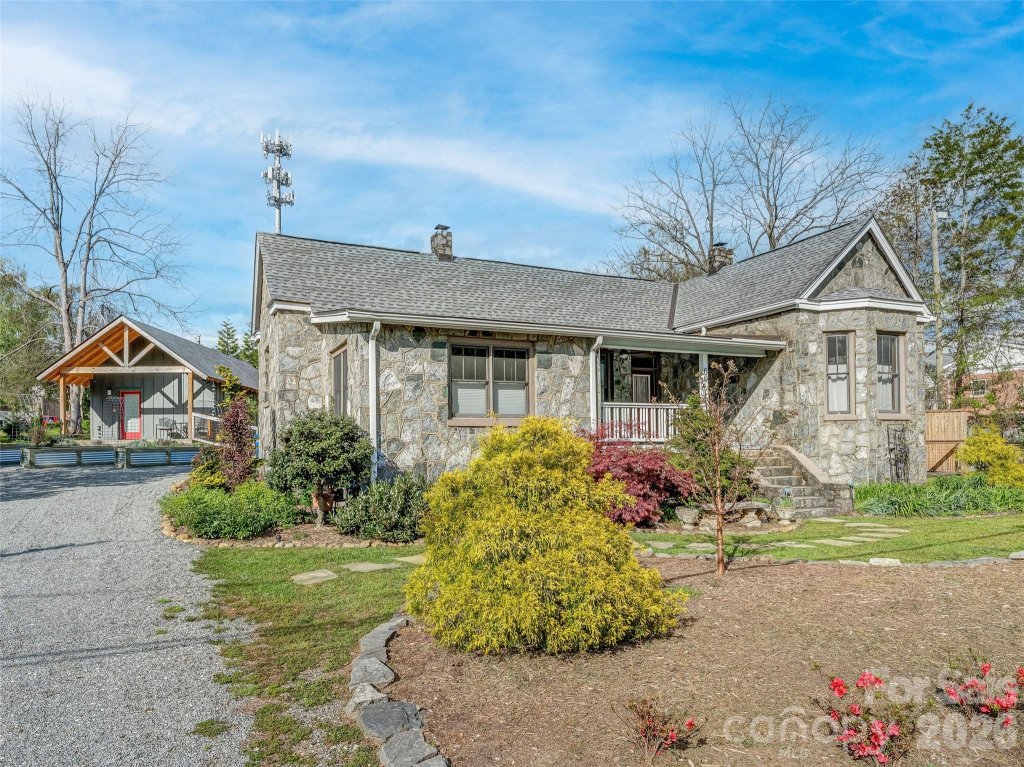 Brevard - City, Brevard community