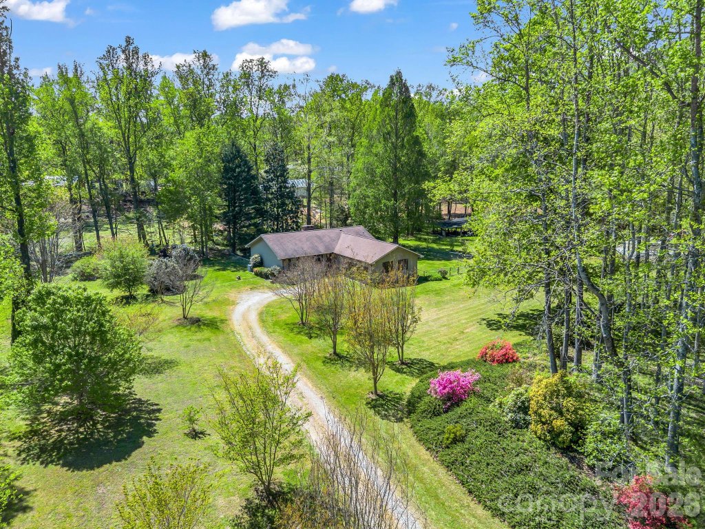 Meadowbrook Farms, Columbus community