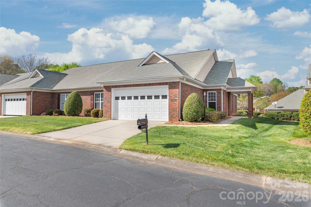 13440 Mint Lake Drive