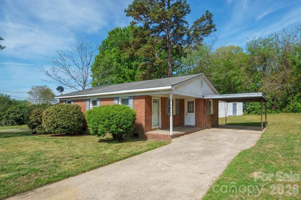 Shamrock Village, Gastonia community