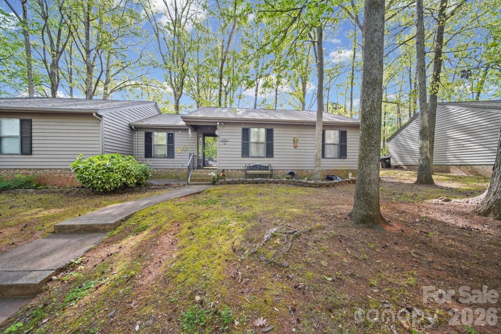 2788 Redbud Lane
