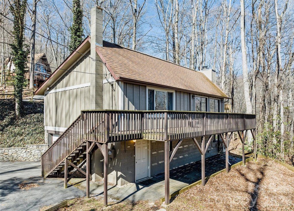 662 Locust Drive