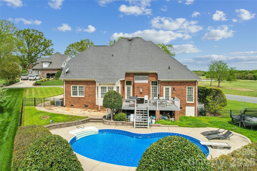 3001 Cardigan Court