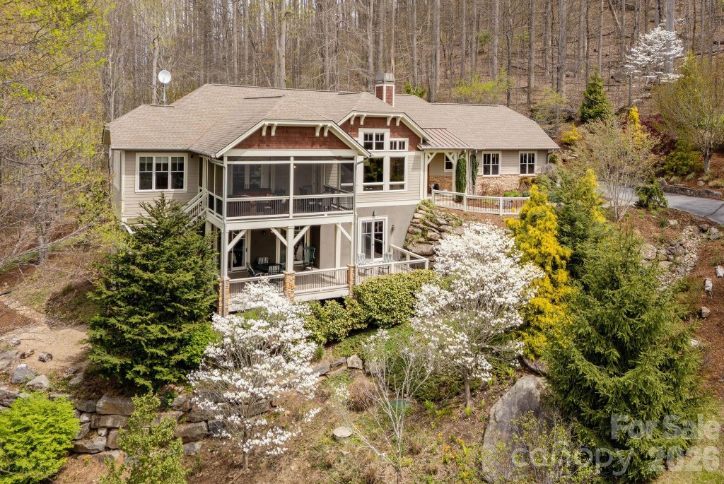 Somersby Park, Hendersonville community