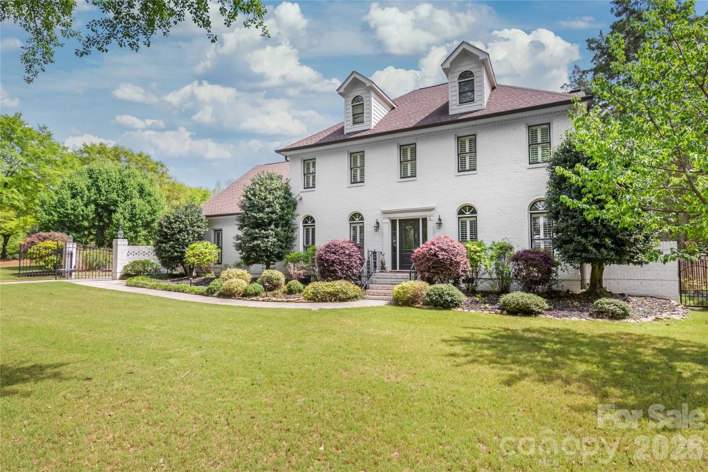 Park Crossing, Charlotte community