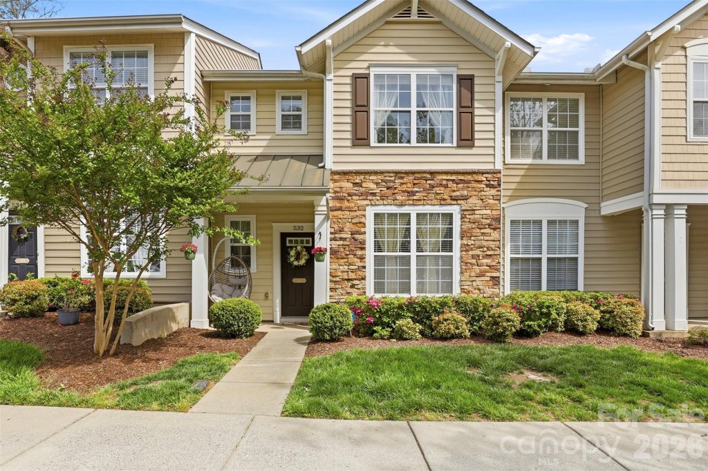 532 Bent Leaf Court