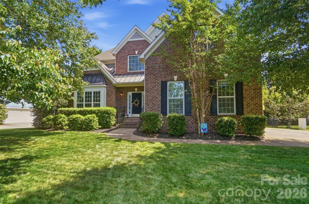 179 Shoreline Parkway