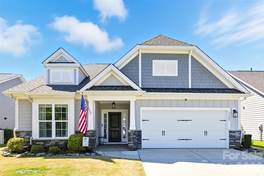 Overlake, Belmont community