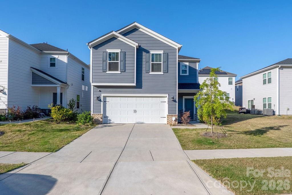 Belterra, Charlotte community