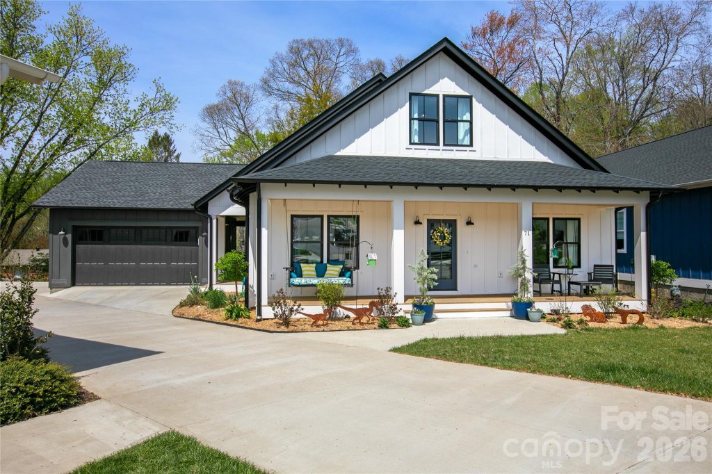 Brevard Ridge, Brevard community