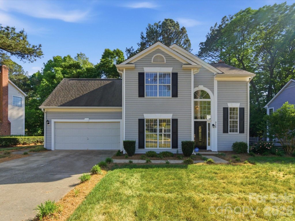 3129 Crescent Knoll Drive