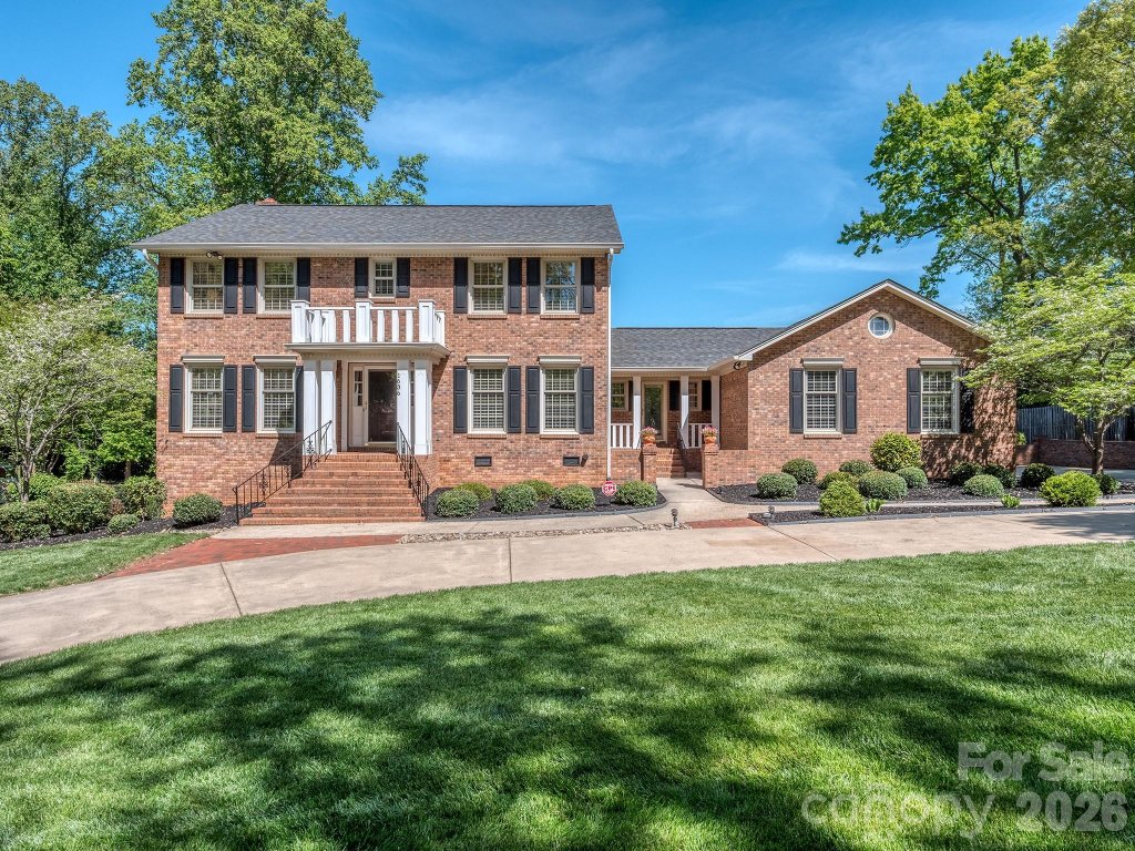 1636 Heatherloch Drive