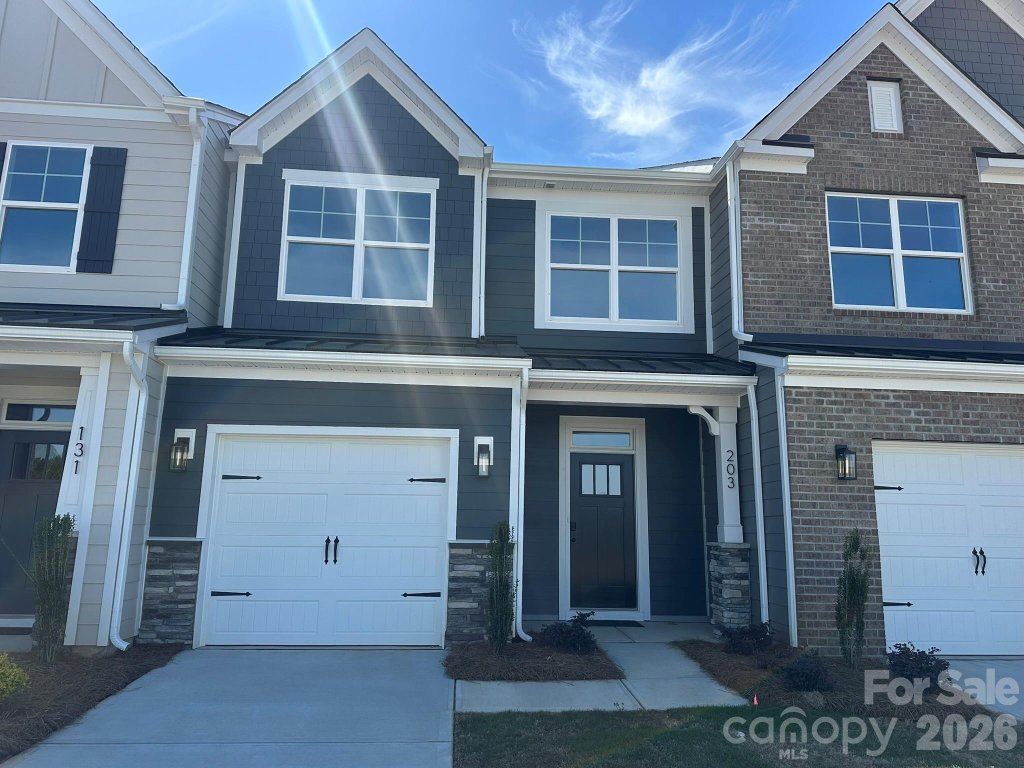 203 Viburnum Road