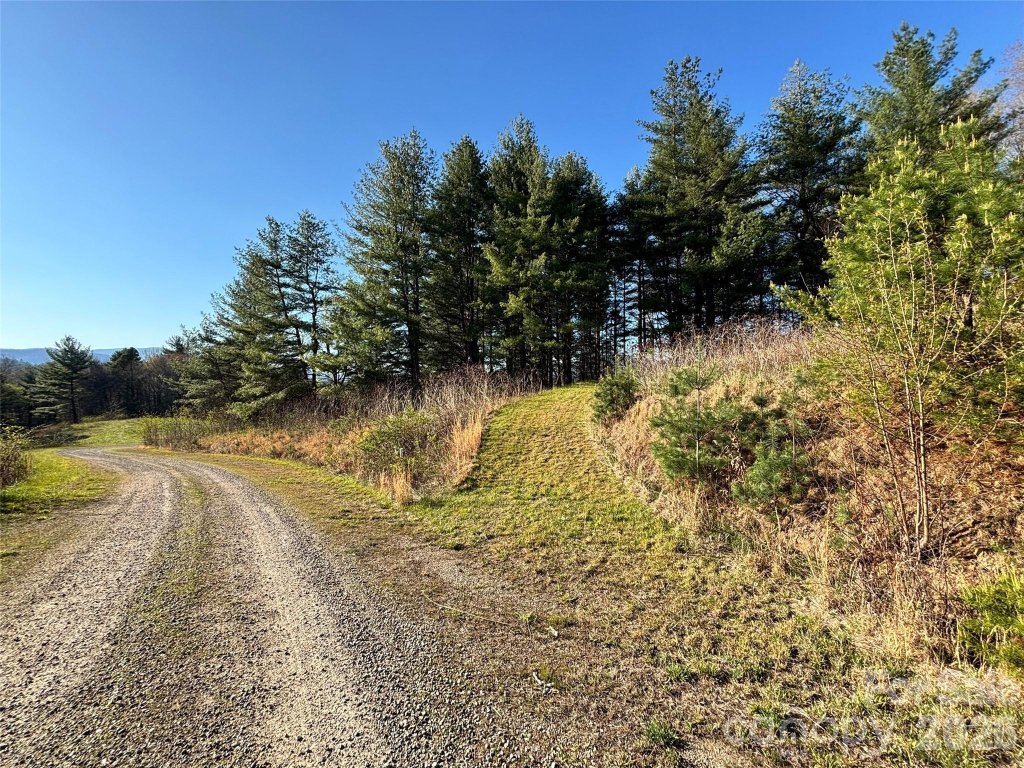 24 Dream Valley Drive
