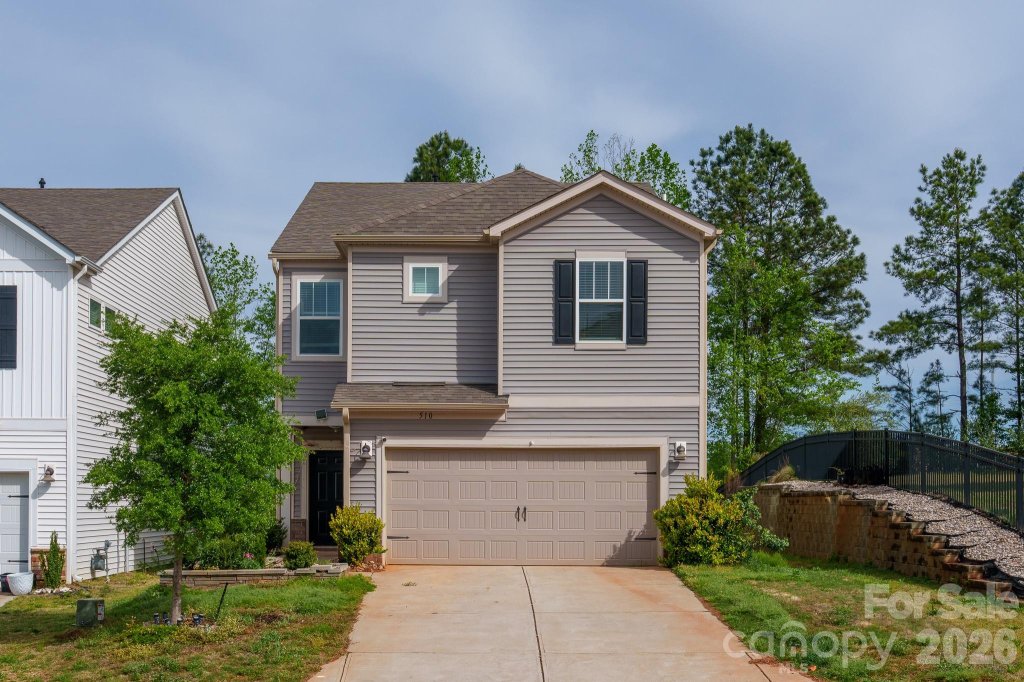 Anniston Chase, Fort Mill community