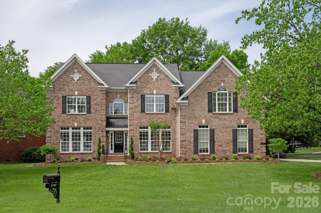 Hunter Oaks, Waxhaw community