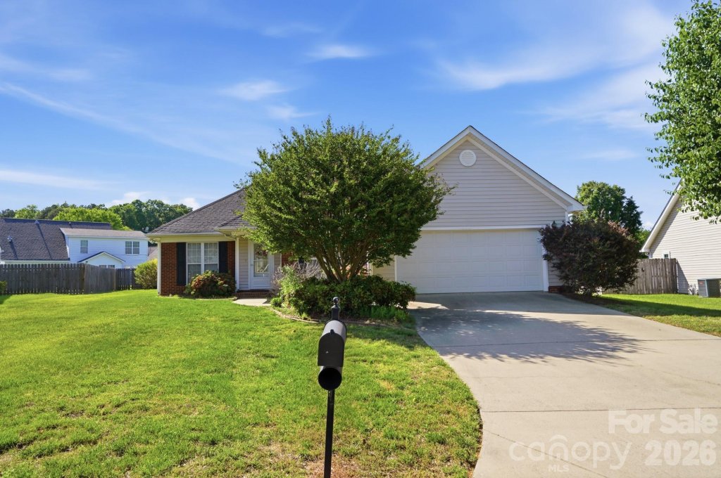 1513 Standish Drive