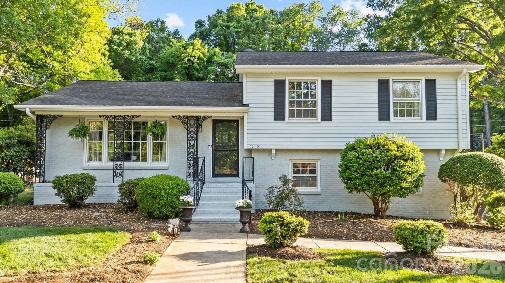 7013 Old Forge Drive