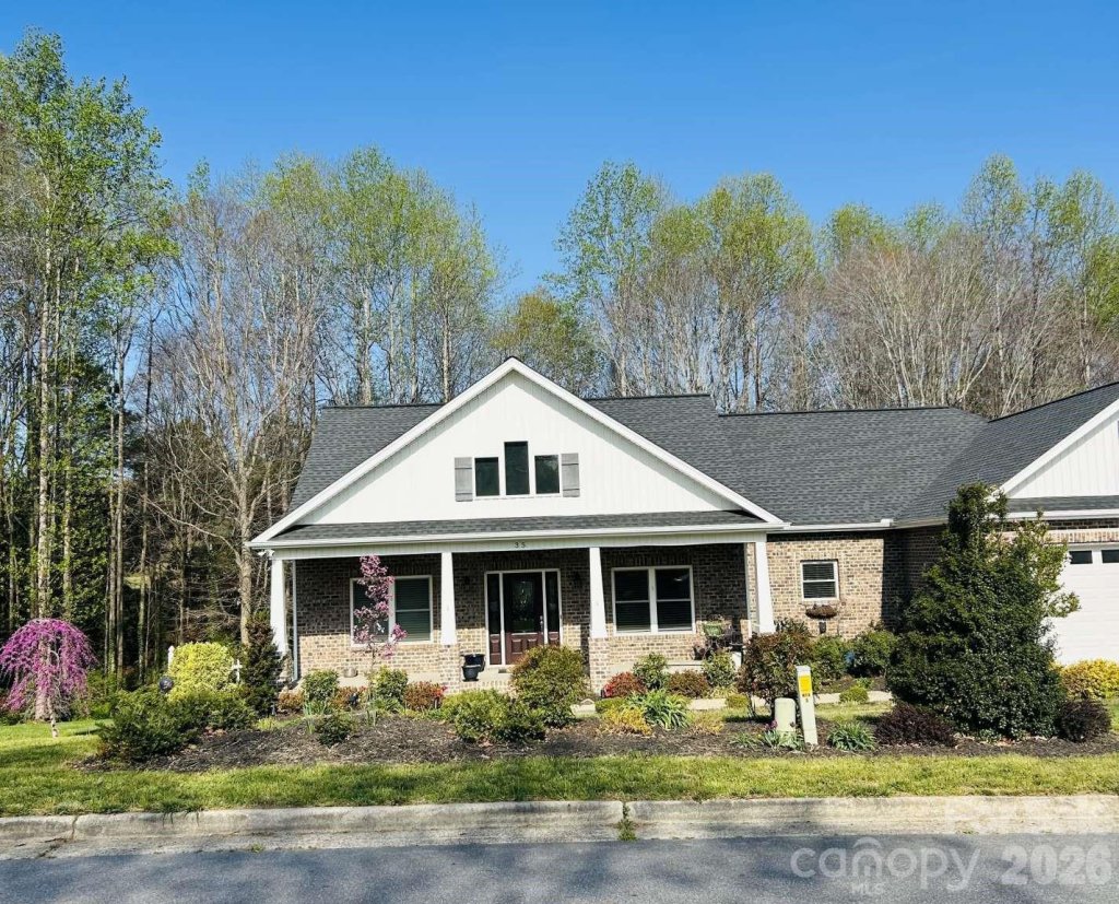 35 Iswa Drive