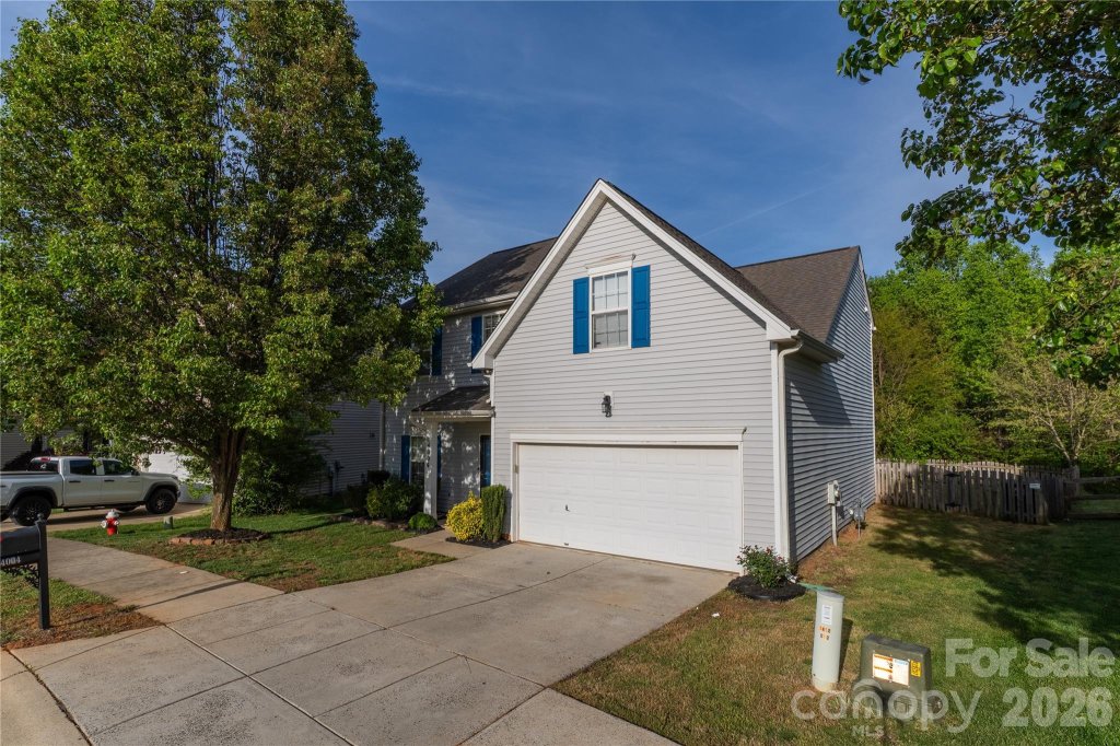 4004 Chimney Wood Trail