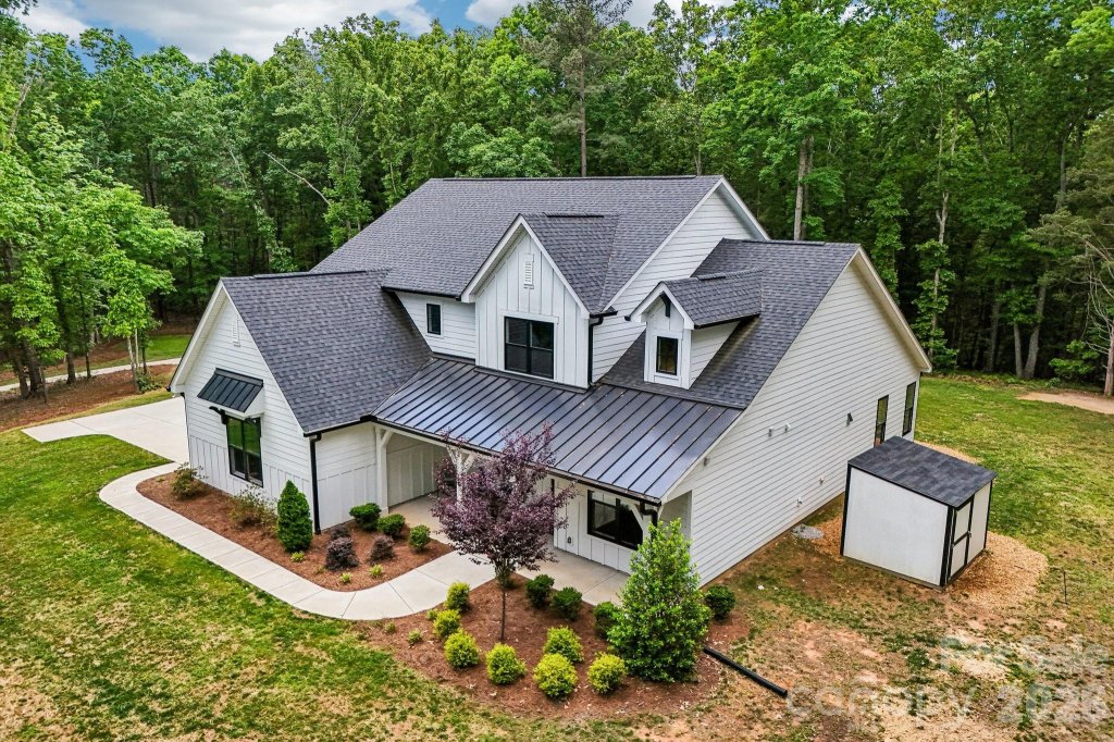 8049 Catawba Cove Drive