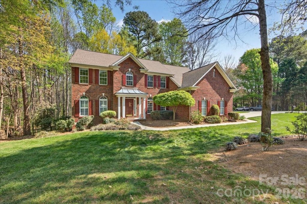 Overlook, Charlotte community