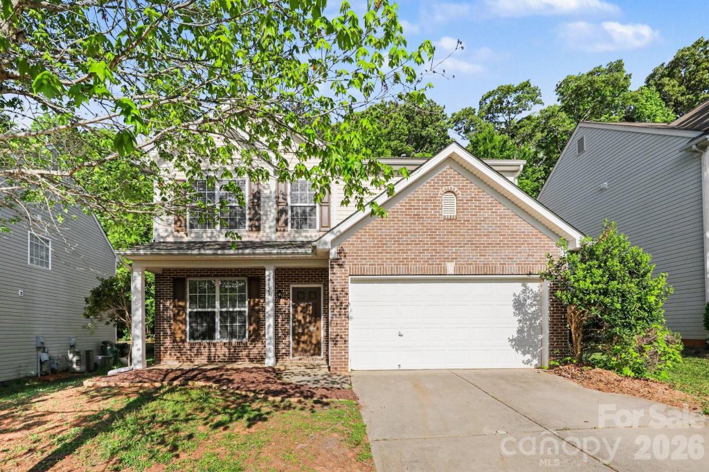 9823 Jeanette Circle