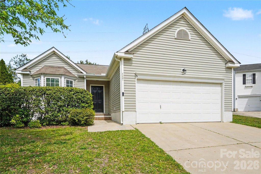 Runnymeade, Mount Holly community