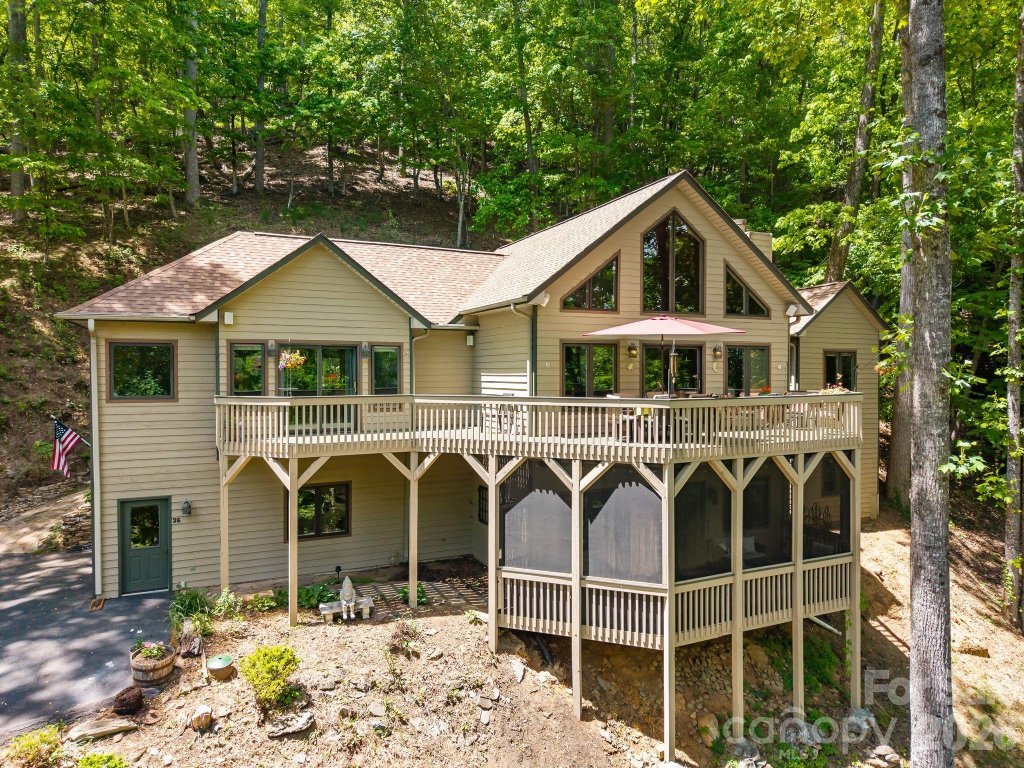 26 Walnut Drive